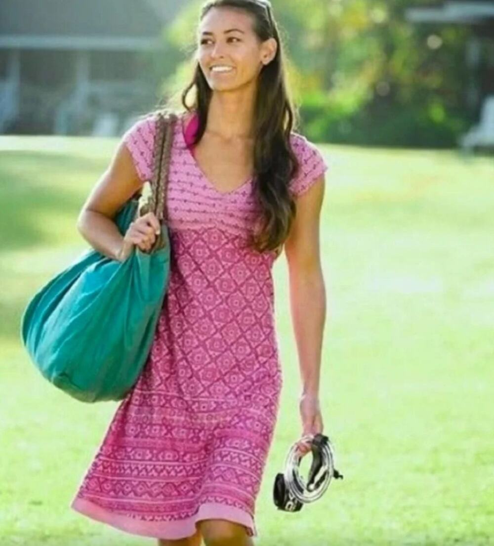 Athleta Dhara Dress Womens Medium Pink Paisley Burnout Lined V Neck Boho Travel